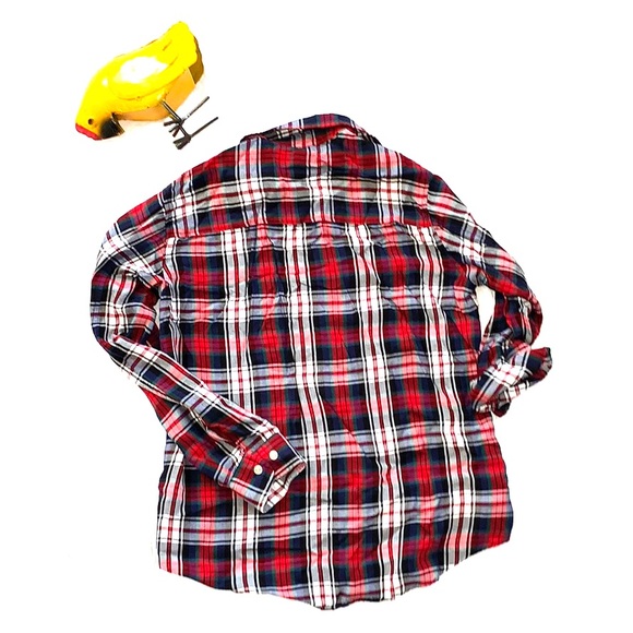 🐣 Eddie Bauer Soft Plaided Button Down Shirt 🐥 - Picture 2 of 7